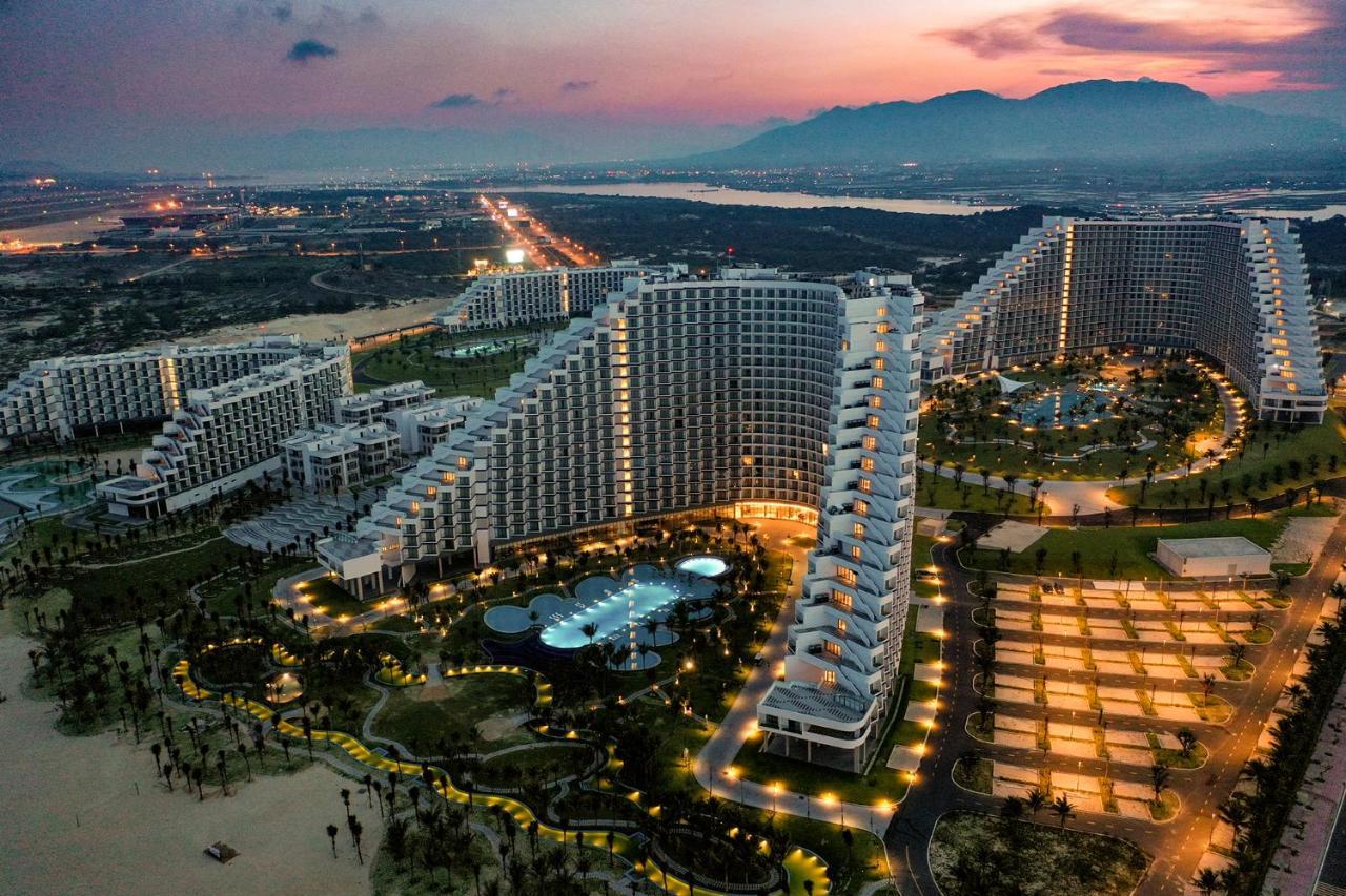 The Empyrean Cam Ranh Beach Resort 外观 照片
