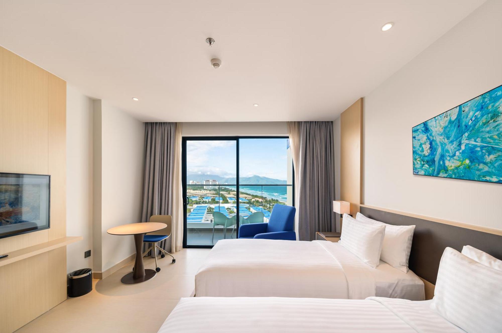 The Empyrean Cam Ranh Beach Resort 外观 照片